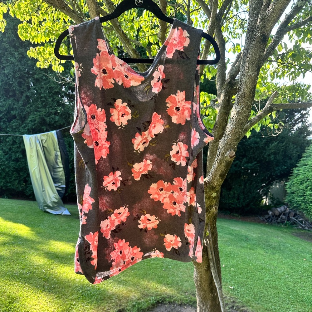 XL Lularoe Rachael Tank